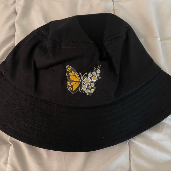 Bucket hat - Picture 2 of 2